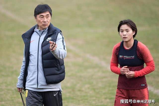 季后赛25+5+5场次：詹姆斯157次继续断层第1 乔鸟库科分列2-5位